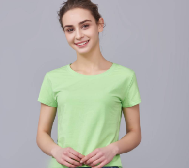 文化衫和廣告衫有哪些區(qū)別？企業(yè)定制服裝時應該選擇哪種呢?